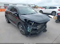 KM8J33AL7JU696710 2018 HYUNDAI TUCSON