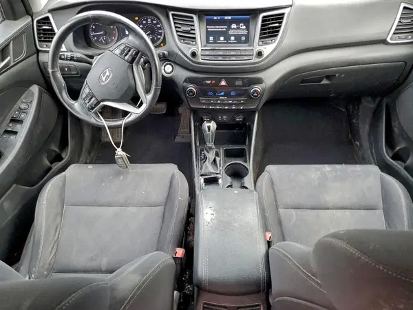 KM8J33AL7JU732489 2018 HYUNDAI TUCSON - Image 8