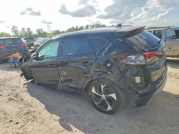 KM8J33AL7JU772104 2018 HYUNDAI TUCSON - Image 2