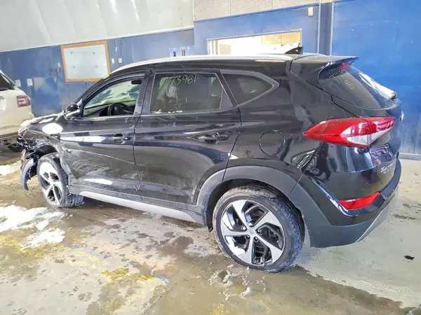 KM8J33AL7JU773981 2018 HYUNDAI TUCSON - Image 2