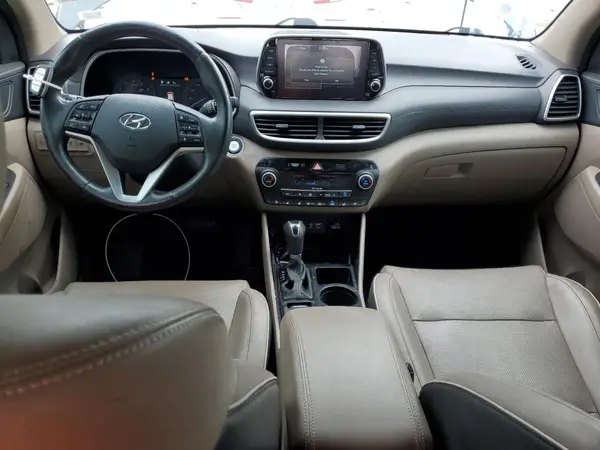 KM8J33AL7KU001627 2019 HYUNDAI TUCSON - Image 8