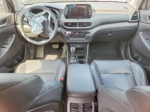 KM8J33AL7KU012238 2019 HYUNDAI TUCSON - Image 8