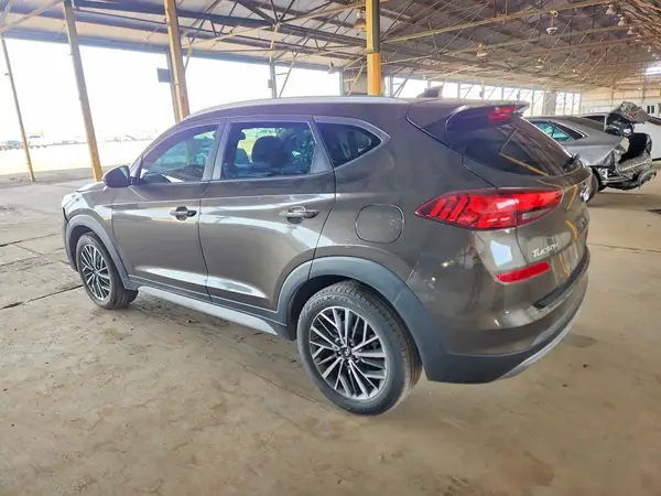 KM8J33AL7KU053100 2019 HYUNDAI TUCSON - Image 2