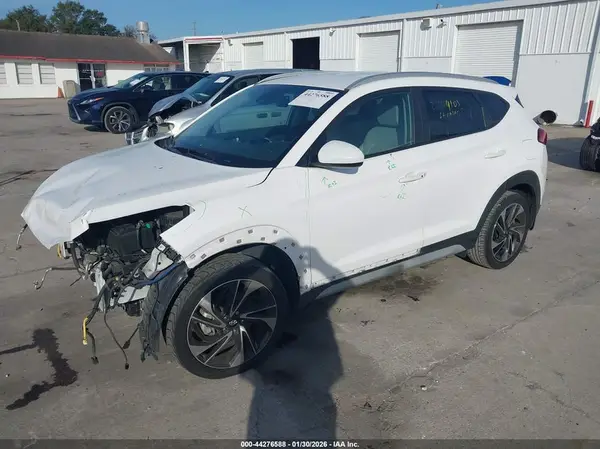 KM8J33AL7KU861947 2019 HYUNDAI TUCSON - Image 2