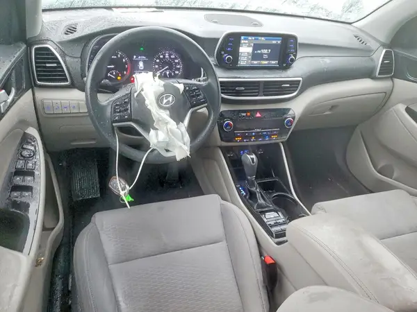 KM8J33AL7KU879199 2019 HYUNDAI TUCSON - Image 8