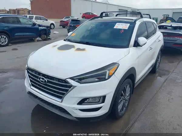 KM8J33AL7KU880658 2019 HYUNDAI TUCSON - Image 2