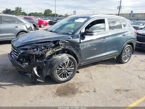KM8J33AL7LU113801 2020 HYUNDAI TUCSON - Image 2