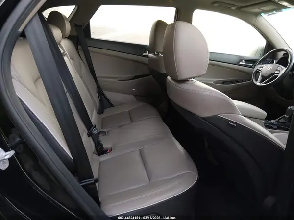 KM8J33AL7LU133627 2020 HYUNDAI TUCSON - Image 8