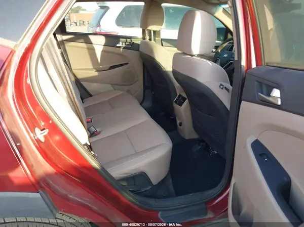 KM8J33AL7LU142747 2020 HYUNDAI TUCSON - Image 8