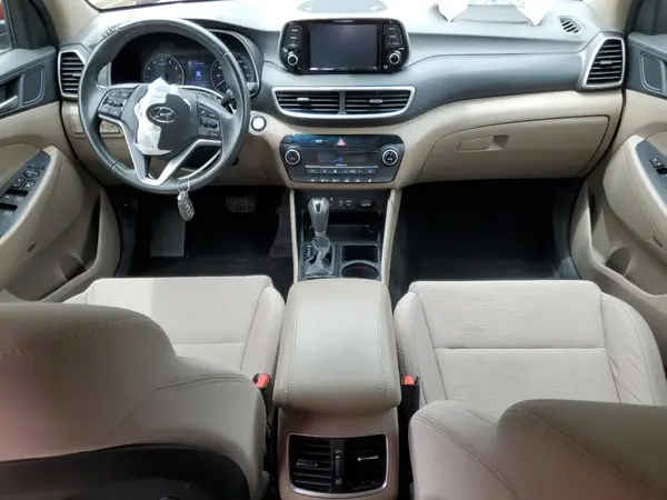 KM8J33AL7LU154557 2020 HYUNDAI TUCSON - Image 8