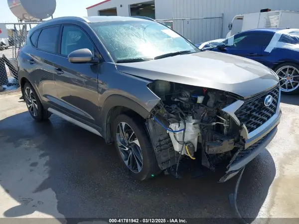 KM8J33AL7LU172170 2020 HYUNDAI TUCSON - Image 1