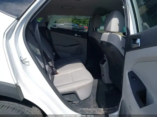 KM8J33AL7LU187834 2020 HYUNDAI TUCSON - Image 8