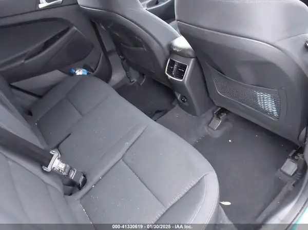 KM8J33AL7MU284808 2021 HYUNDAI TUCSON - Image 8