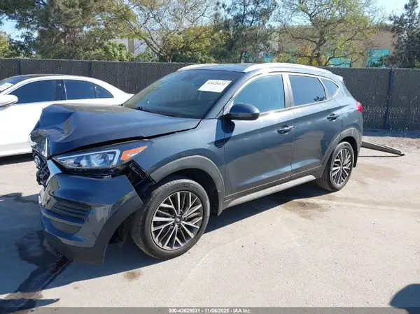 KM8J33AL7MU355568 2021 HYUNDAI TUCSON - Image 2