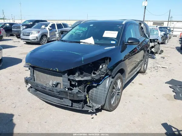 KM8J33AL7MU367834 2021 HYUNDAI TUCSON - Image 2