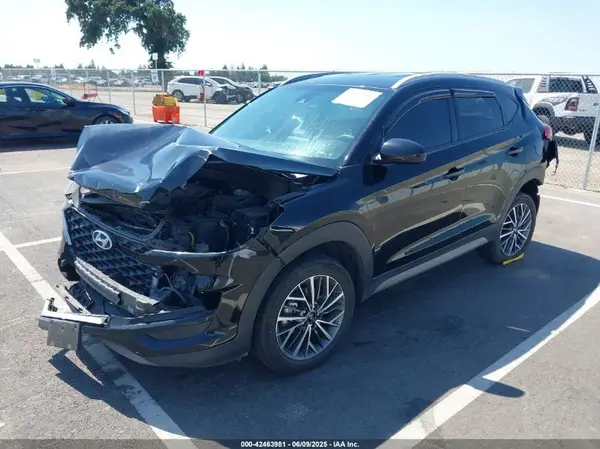 KM8J33AL7MU371270 2021 HYUNDAI TUCSON - Image 2