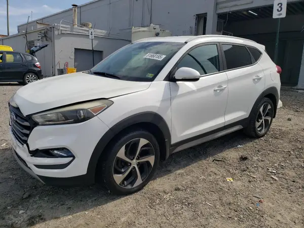 KM8J33AL8JU805546 2018 HYUNDAI TUCSON - Image 1