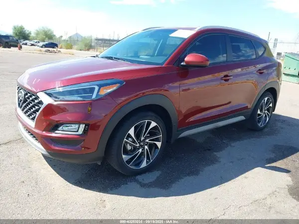 KM8J33AL8KU002589 2019 HYUNDAI TUCSON - Image 2