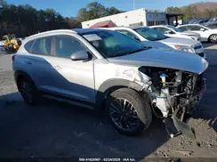 KM8J33AL8KU880541 2019 HYUNDAI TUCSON