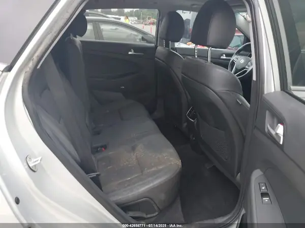 KM8J33AL8KU903154 2019 HYUNDAI TUCSON - Image 8