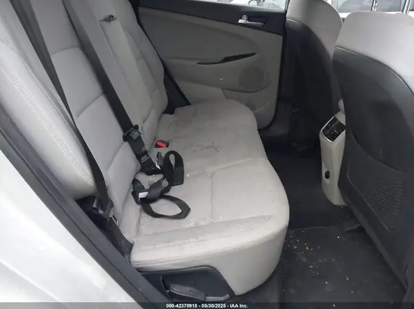 KM8J33AL8KU938809 2019 HYUNDAI TUCSON - Image 8