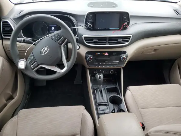 KM8J33AL8KU980073 2019 HYUNDAI TUCSON - Image 8