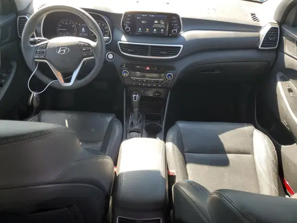 KM8J33AL8KU984978 2019 HYUNDAI TUCSON - Image 8