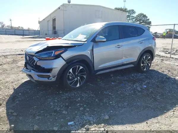 KM8J33AL8LU115508 2020 HYUNDAI TUCSON - Image 2