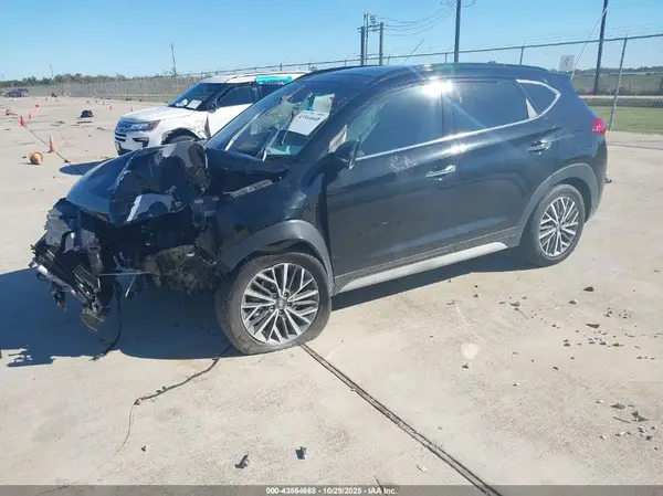 KM8J33AL8LU117761 2020 HYUNDAI TUCSON - Image 2