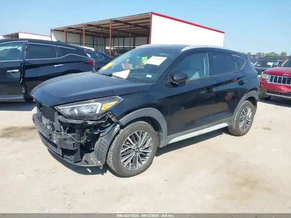 KM8J33AL8LU160089 2020 HYUNDAI TUCSON - Image 2