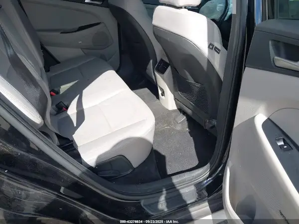 KM8J33AL8LU161257 2020 HYUNDAI TUCSON - Image 8