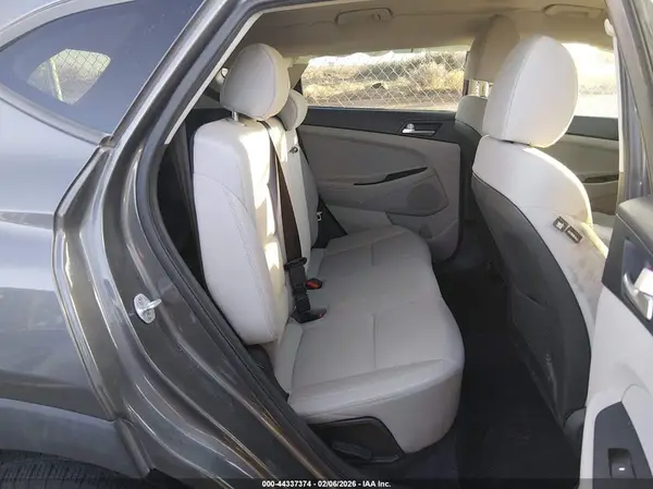 KM8J33AL8LU171691 2020 HYUNDAI TUCSON - Image 8
