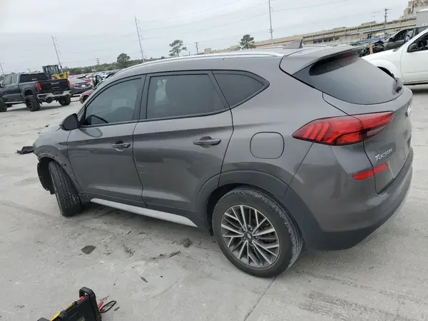 KM8J33AL8LU179855 2020 HYUNDAI TUCSON - Image 2