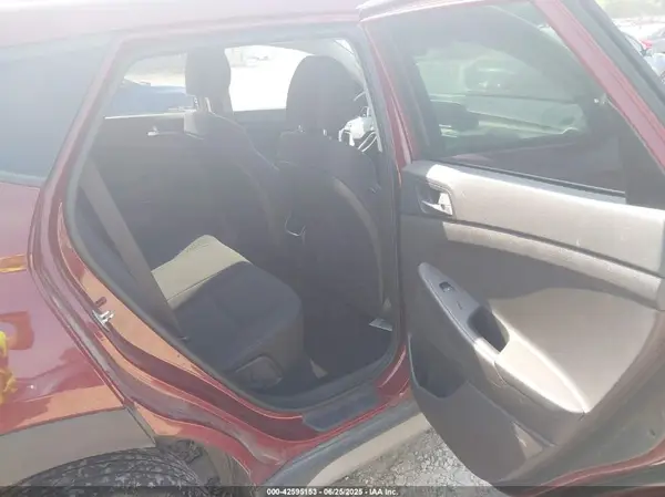 KM8J33AL8LU181685 2020 HYUNDAI TUCSON - Image 8