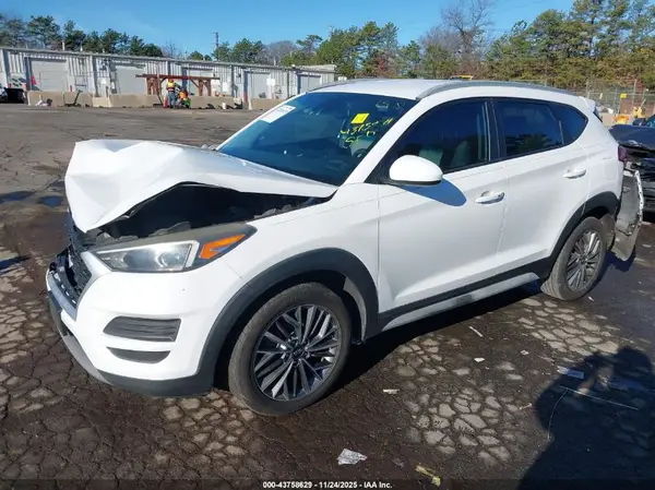 KM8J33AL8LU195540 2020 HYUNDAI TUCSON - Image 2
