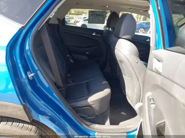KM8J33AL8LU204995 2020 HYUNDAI TUCSON - Image 8