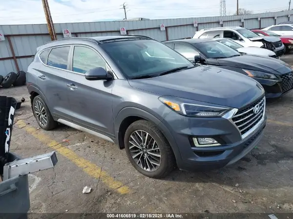 KM8J33AL8MU292979 2021 HYUNDAI TUCSON - Image 1