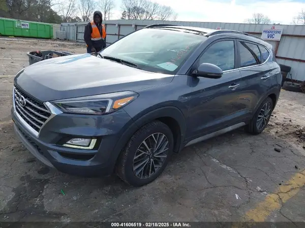 KM8J33AL8MU292979 2021 HYUNDAI TUCSON - Image 2