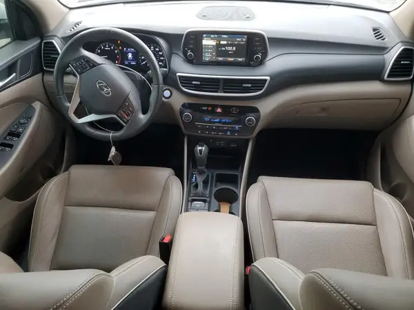 KM8J33AL8MU313880 2021 HYUNDAI TUCSON - Image 8