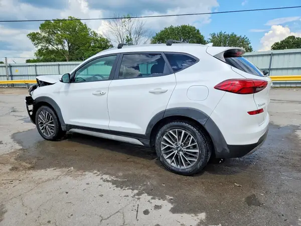 KM8J33AL8MU320330 2021 HYUNDAI TUCSON - Image 2