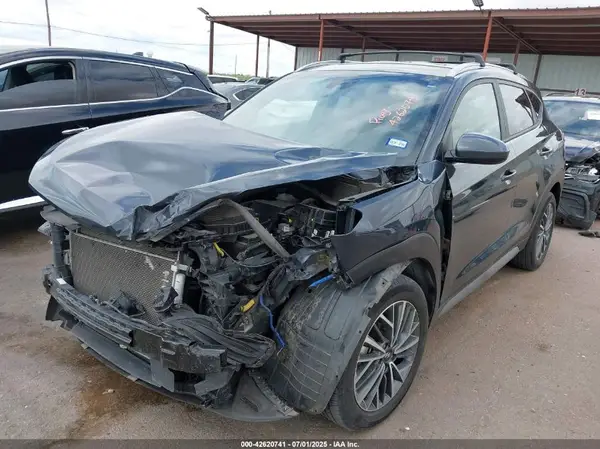 KM8J33AL8MU345776 2021 HYUNDAI TUCSON - Image 2