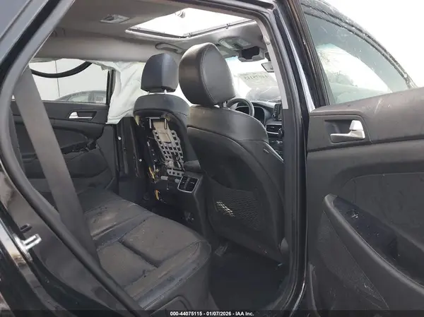 KM8J33AL8MU361265 2021 HYUNDAI TUCSON - Image 8