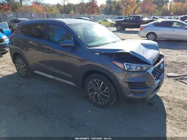 KM8J33AL8MU370239 2021 HYUNDAI TUCSON - Image 1