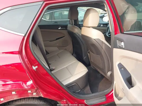 KM8J33AL8MU384576 2021 HYUNDAI TUCSON - Image 8