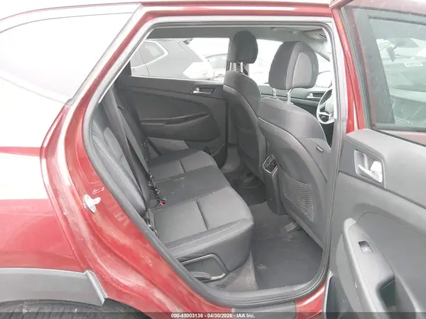 KM8J33AL9JU804860 2018 HYUNDAI TUCSON - Image 8