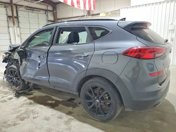 KM8J33AL9KU002780 2019 HYUNDAI TUCSON - Image 2