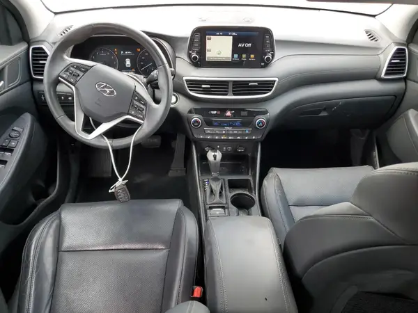 KM8J33AL9KU015657 2019 HYUNDAI TUCSON - Image 8