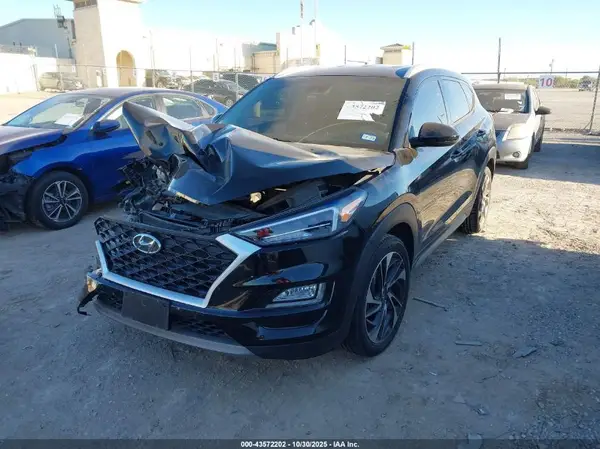 KM8J33AL9KU018204 2019 HYUNDAI TUCSON - Image 2