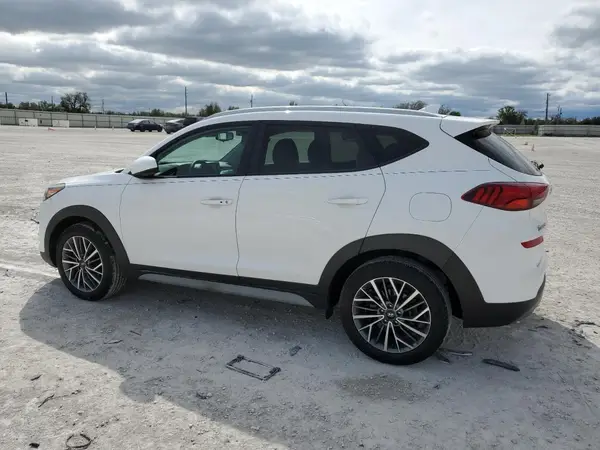 KM8J33AL9KU055317 2019 HYUNDAI TUCSON - Image 2