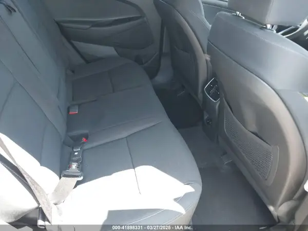 KM8J33AL9KU874912 2019 HYUNDAI TUCSON - Image 8